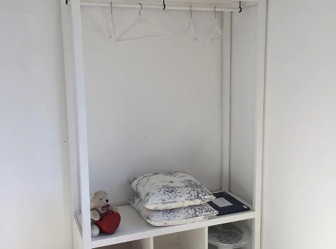 New Fegina Apartament *